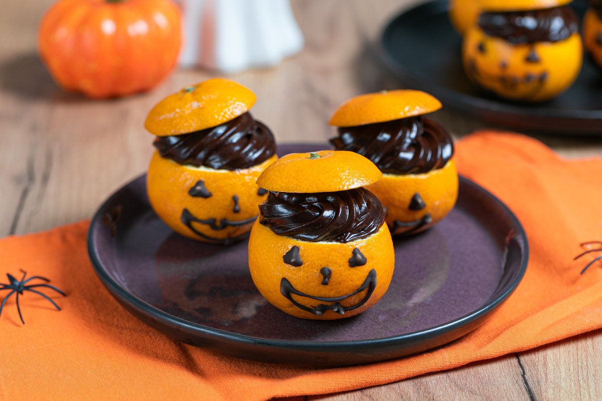 Halloween Mandarins