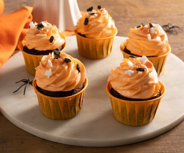Air Fryer Halloween Cupcakes