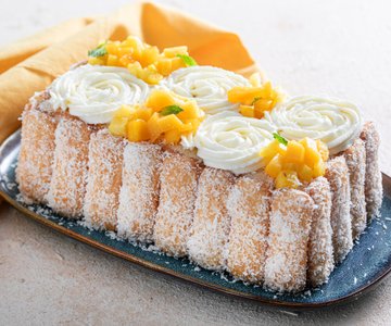 Exotic White Chocolate Dessert with Pavesini