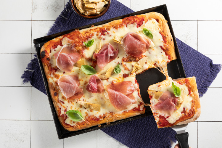 Pan Pizza (Pizza in Teglia): The Ultimate Home Oven Pizza