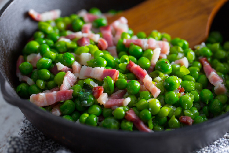 Why Italians Go Crazy for Peas Every Spring
