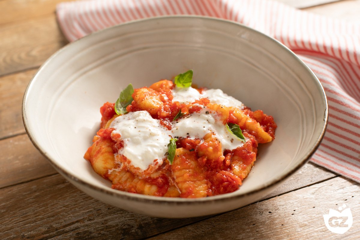 Homemade Potato Gnocchi: The Dough and 3 Sauces That Make Them Irresistible