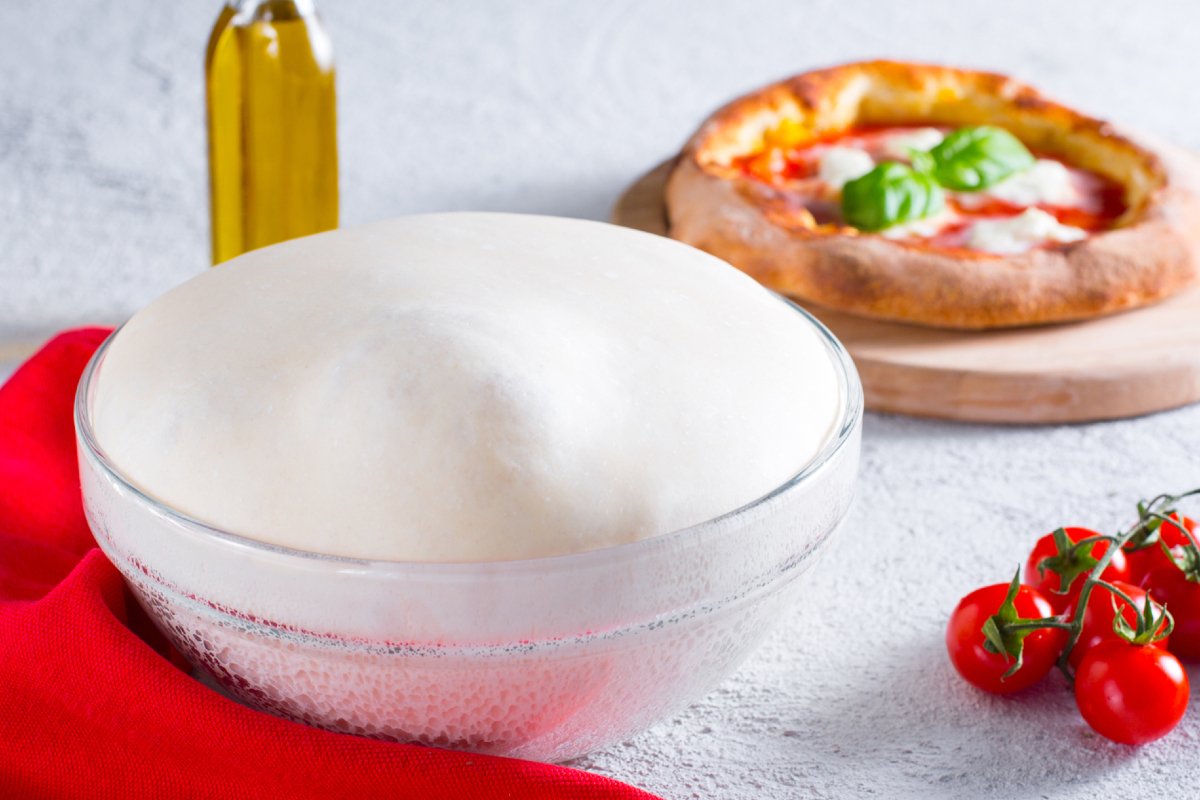 Homemade Pizzas: Clever Tricks and EASY Recipes to Make Them Perfect